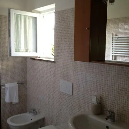 Raggio Di Sole Oda ve Kahvaltı